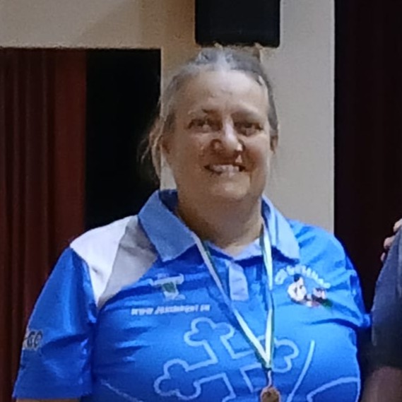 Lucy Nachmias Secrétaire